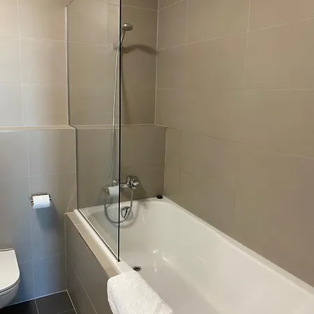 V Lakeparku 公寓 *