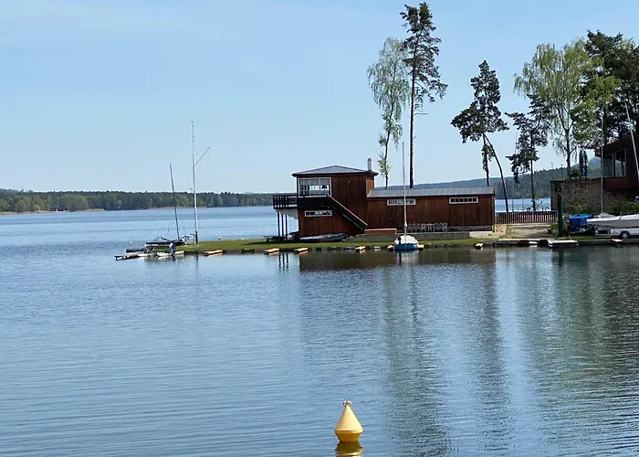 V Lakeparku